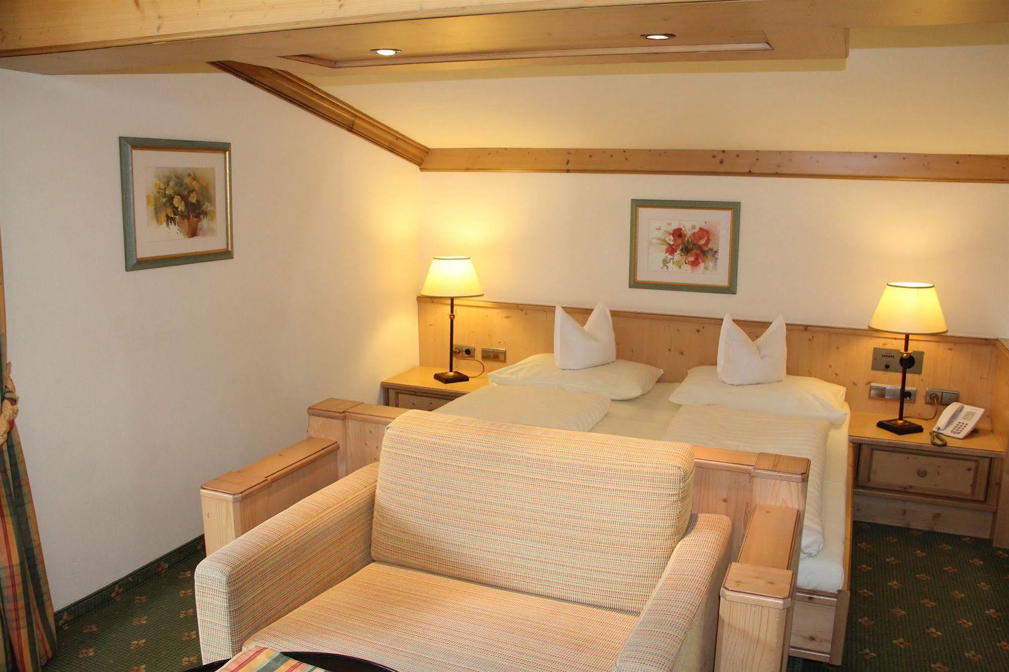 Hotel Pension Sonnleiten Tux Εξωτερικό φωτογραφία